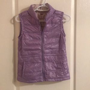 Uniqlo ultra light down vest